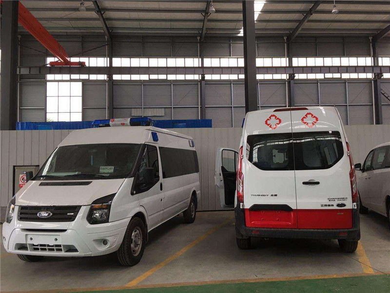 廣州救護車(chē)廠(chǎng)家跟你聊聊為什么無(wú)人避讓救護車(chē)？01