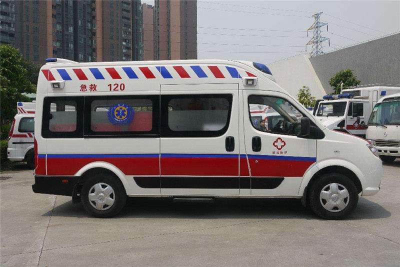 救護車(chē)品牌怎么選？看這一點(diǎn)你就知道了。01