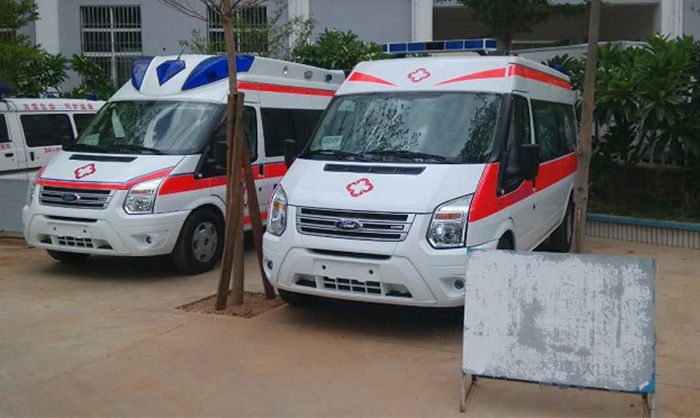 救護車(chē)進(jìn)入高校被索要停車(chē)費是怎么回事？